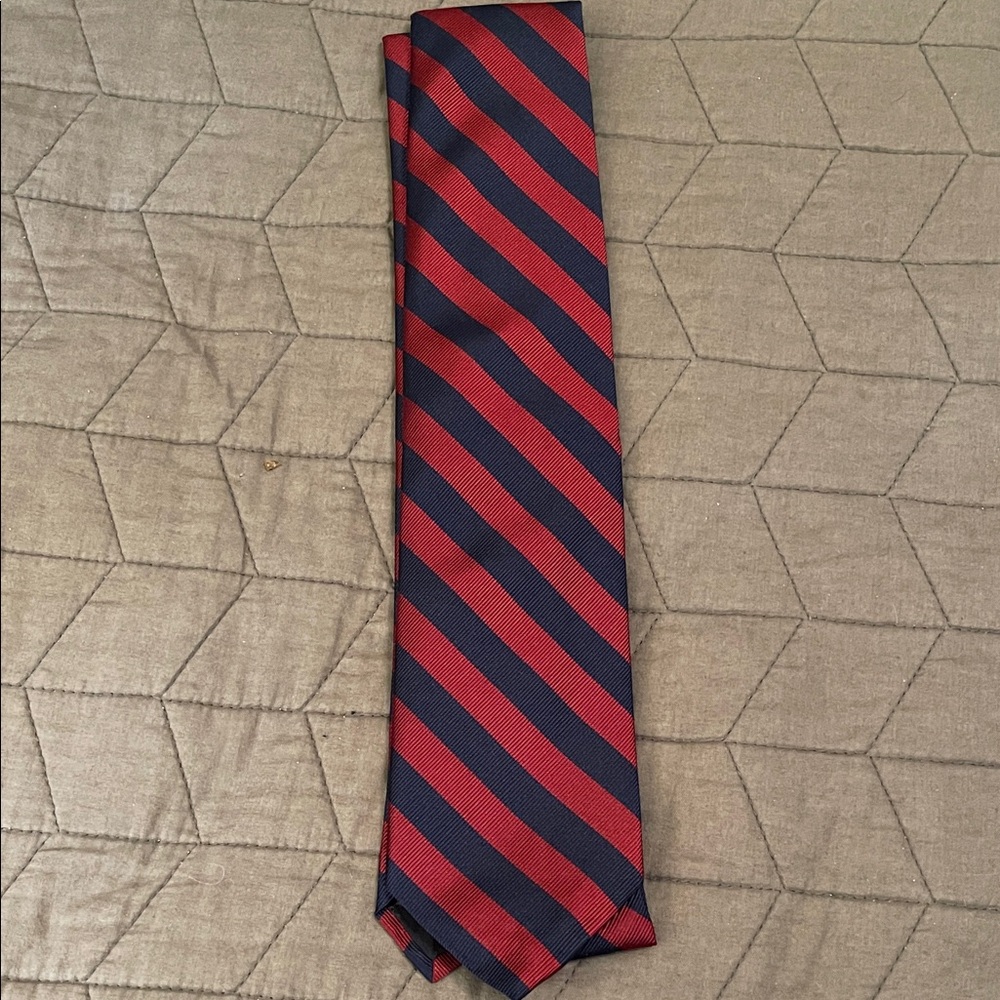 Brooks Brothers Classic Red and Blue Silk Tie